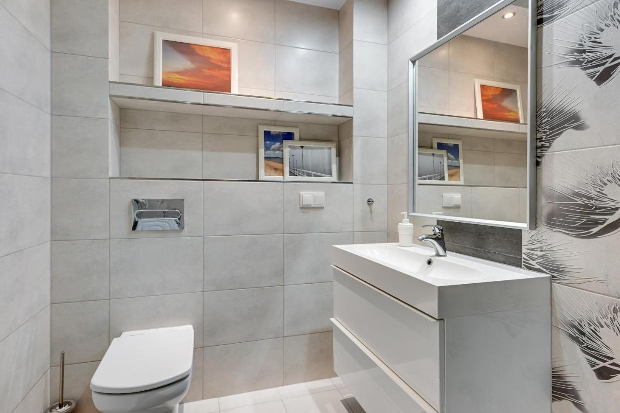 Grand Apartments - Neptun Park Jelitkowo - Prowansja Danzica Esterno foto